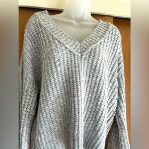 Ana Woman Large Sweater